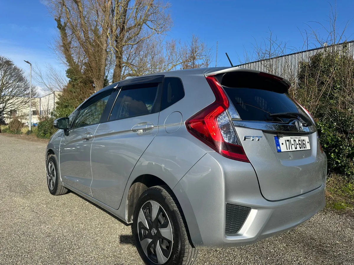 Honda Fit 2017 4WD!!! - Image 4