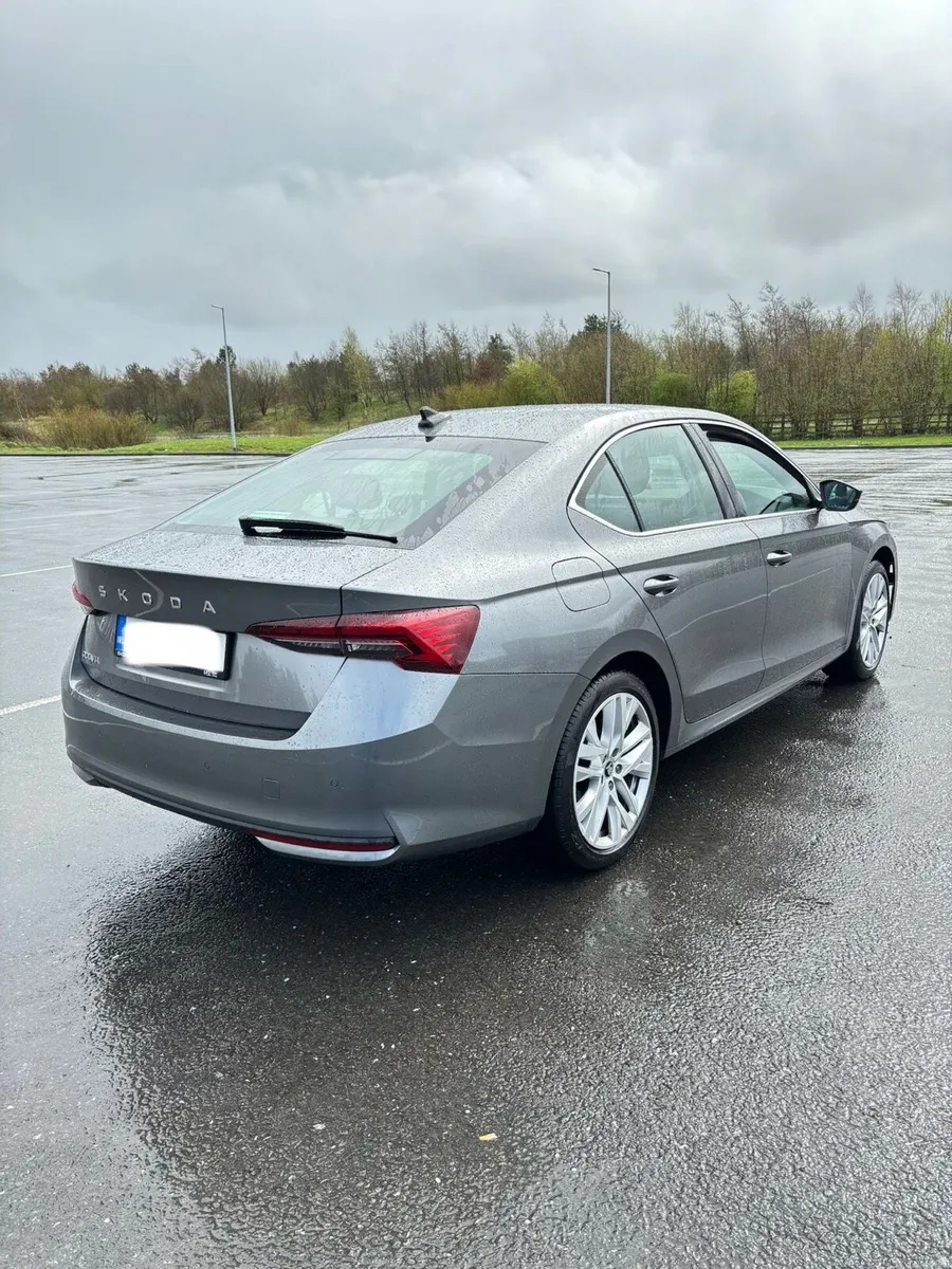 2025 SKODA OCTAVIA - Image 3