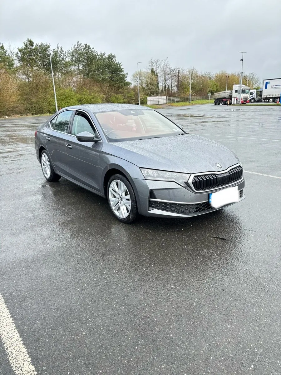 2025 SKODA OCTAVIA - Image 4