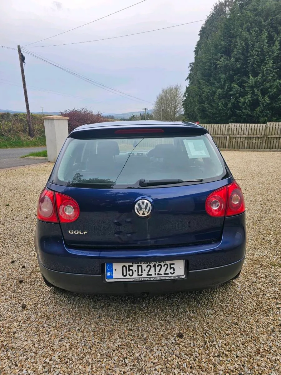 Volkswagen Golf - Image 4