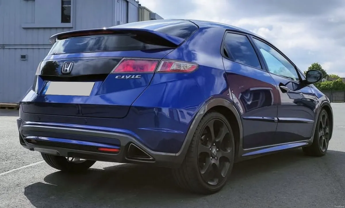 *WANTED* 2010-2012 Civic (Read Description) - Image 3