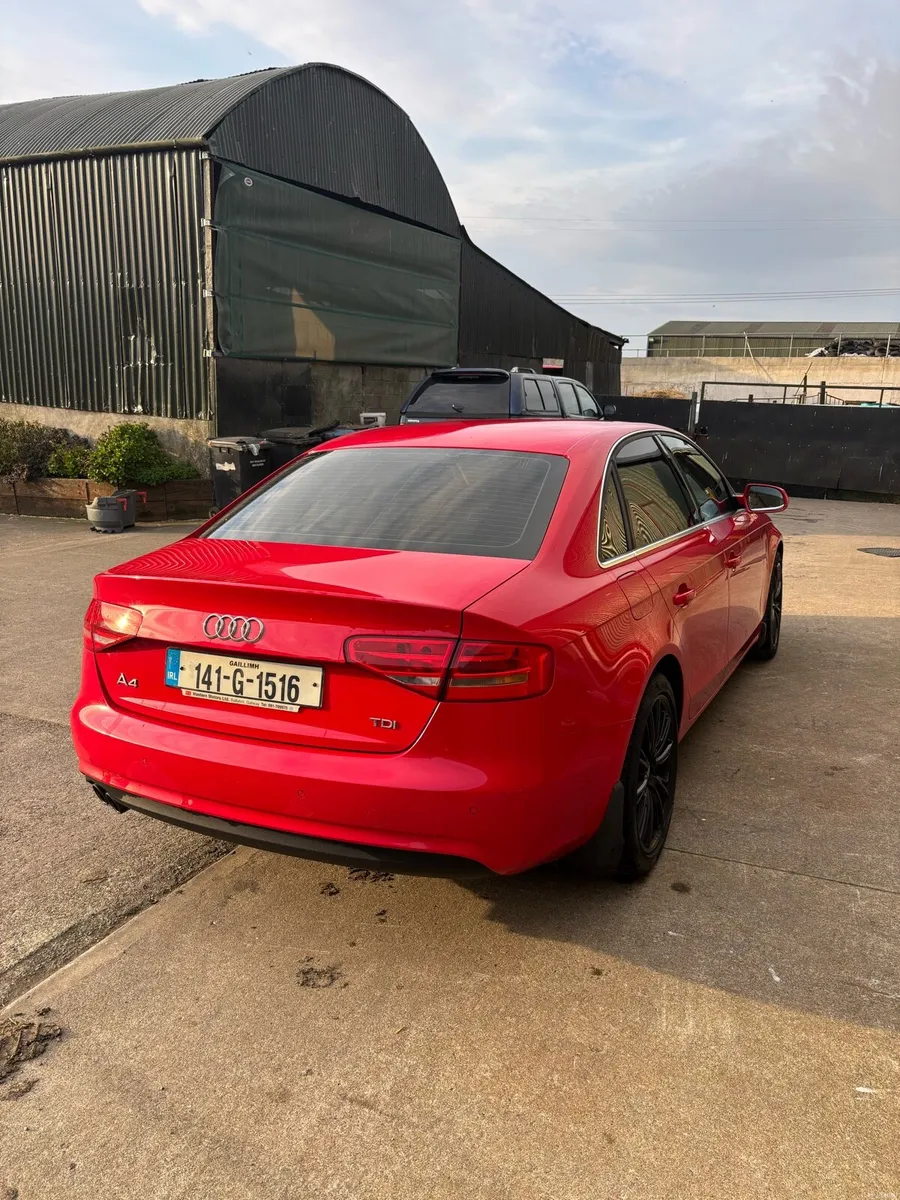 2014 Audi a4 - Image 2