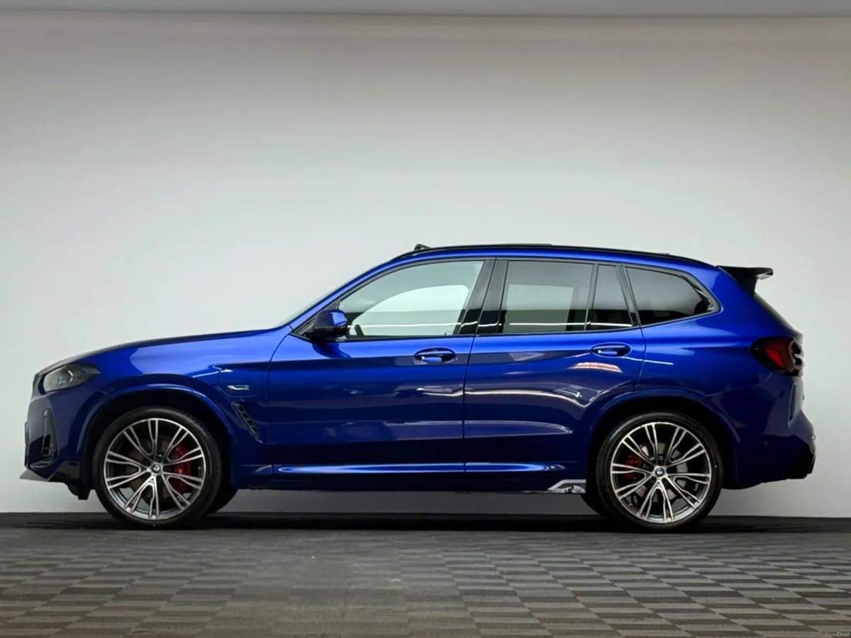 BMW X3 30E M SPORT XDRIVE *PAN ROOF* - Image 4