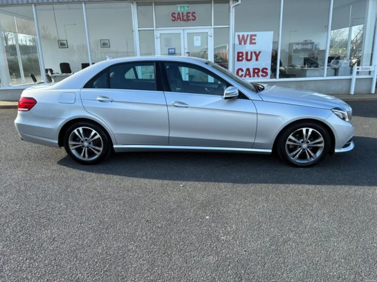 Mercedes-Benz E-Class E 220 Bluetec SE 4DR Auto - Image 2