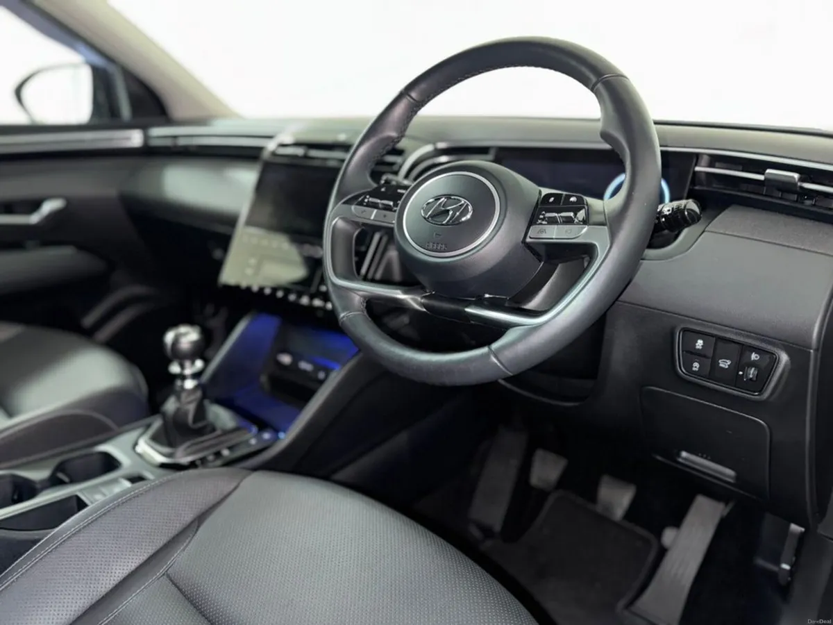 Hyundai Tucson ix35 Executive Plus Diesel 5DR - Image 2