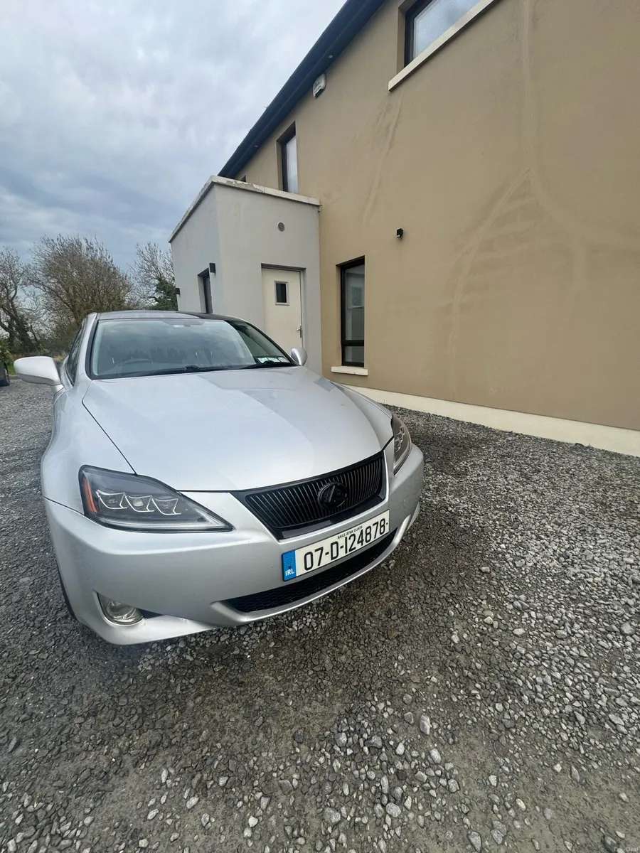Lexus is350. - Image 3