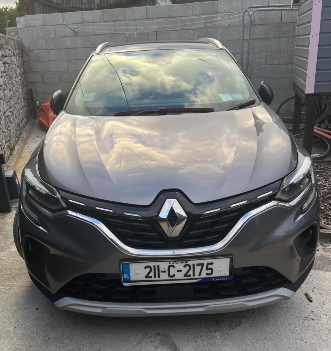 RENAULT CAPTUR 1.0 TCE 100 ICONIC - Image 1