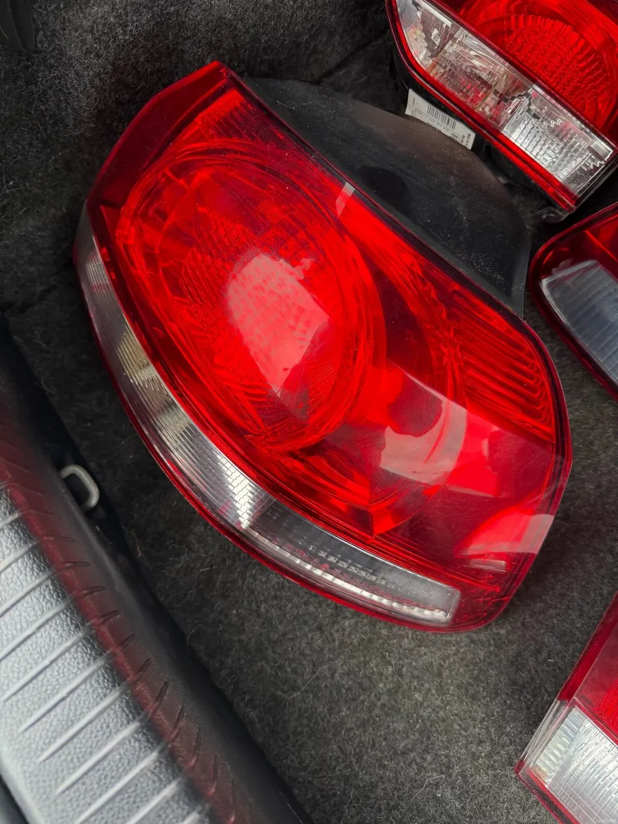 Mk6 golf tail lights in perfect condition - Image 3