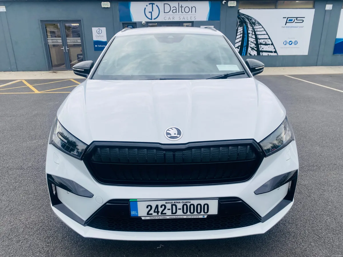 SKODA ENYAQ 85X SPORTLINE PLUS 2024 (242) - Image 3