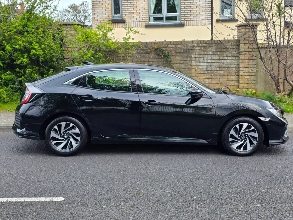 Honda Civic 1.6I Dtec SE 5DR - Image 2