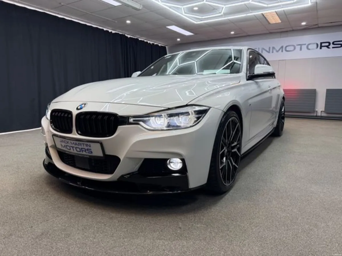 BMW 3-Series 320I M Sport - Image 3