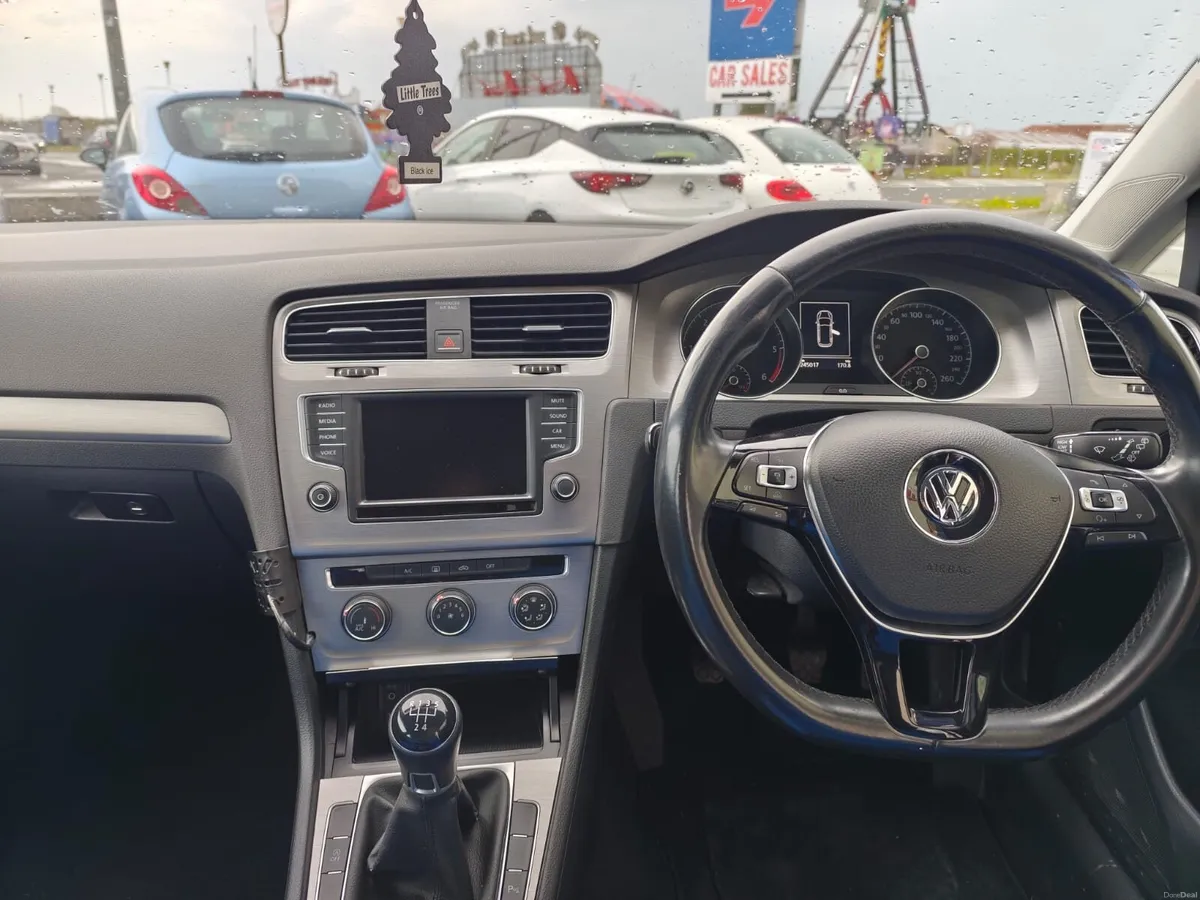 Vw Golf 161 1.6  Estate 2 Owners Nct 6/28 Tax 2/27 - Image 3