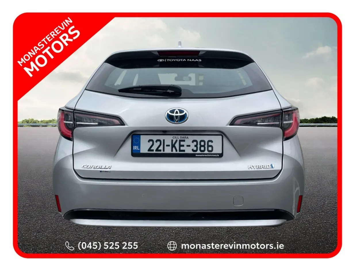 Toyota Corolla HYB 1.8 LUNA TS 4DR AUTO - Image 4