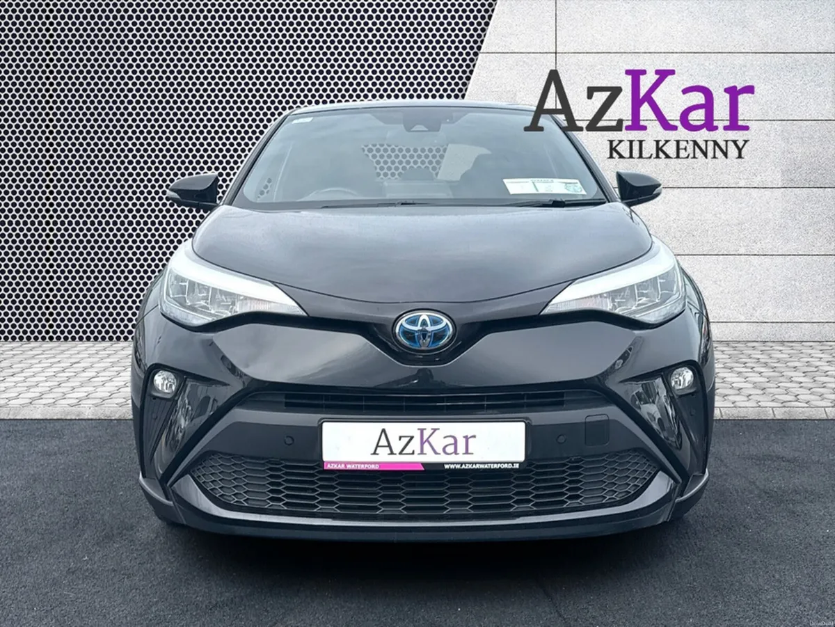 Toyota C-HR 2023 SPORT 1.8 HYBRID 122BHP AUTOMATIC - Image 2