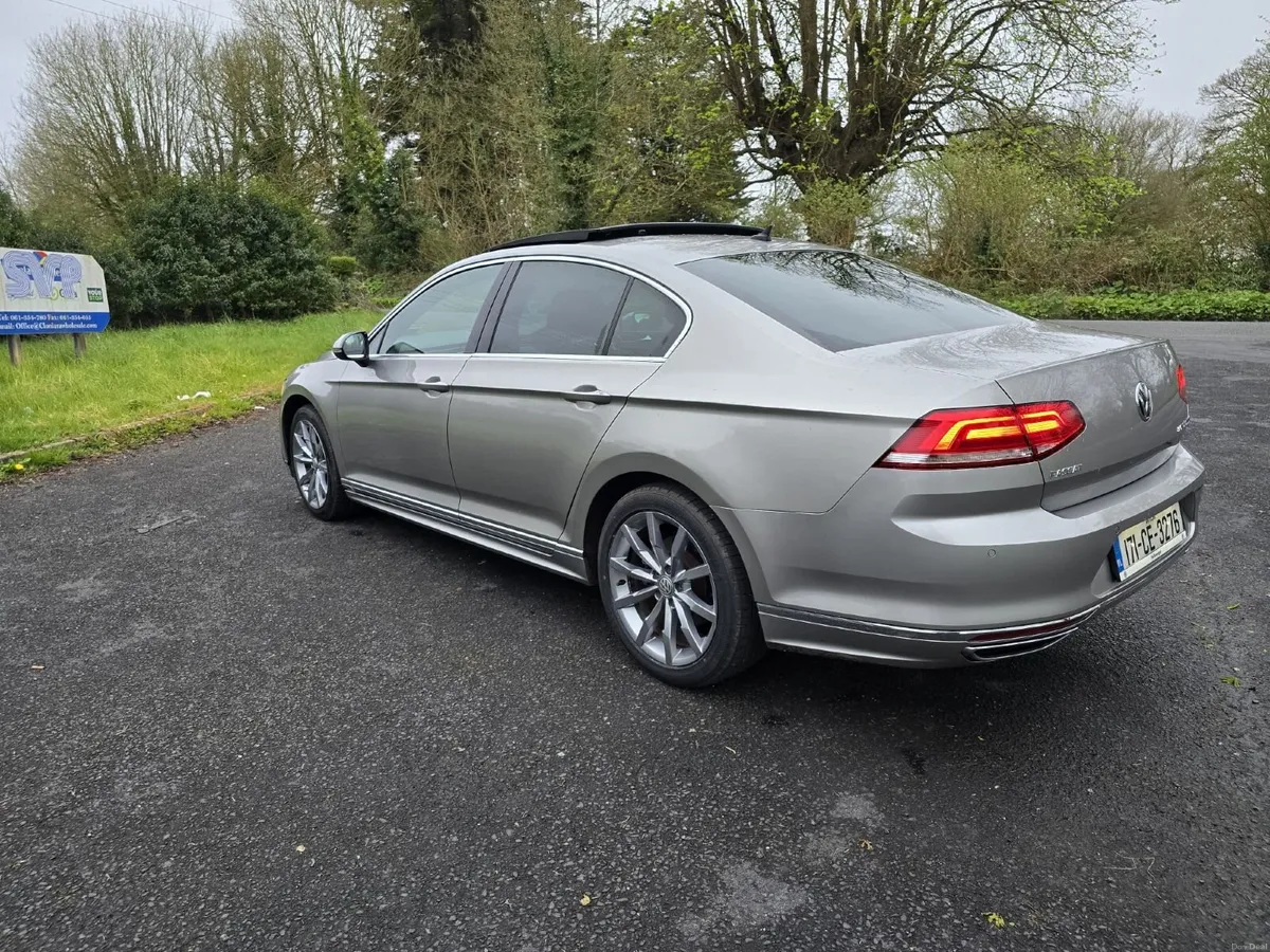 Volkswagen Passat 2017 - Image 4