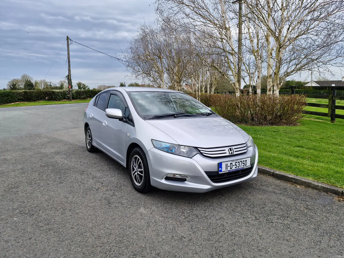 Honda Insight Automatic (JUST PASSED NCT)!!! - Image 1