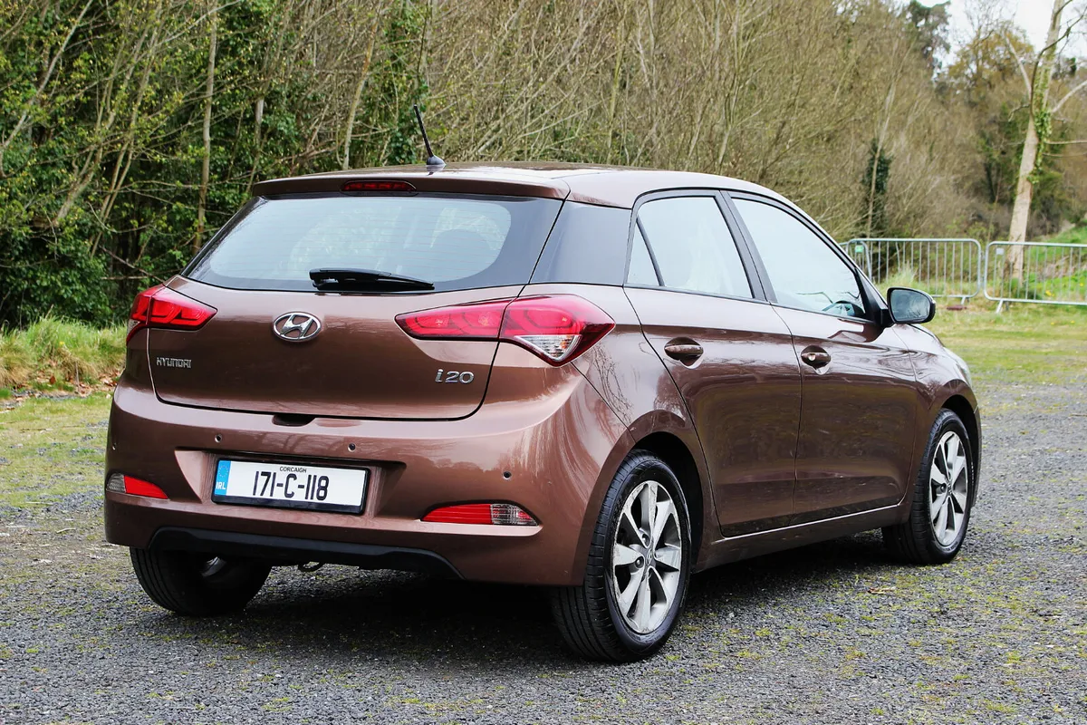 Hyundai i20 Deluxe/Manual/NCT+TAX/Immaculate - Image 4