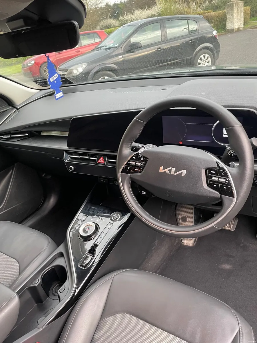 Kia Niro 2023 - Image 2