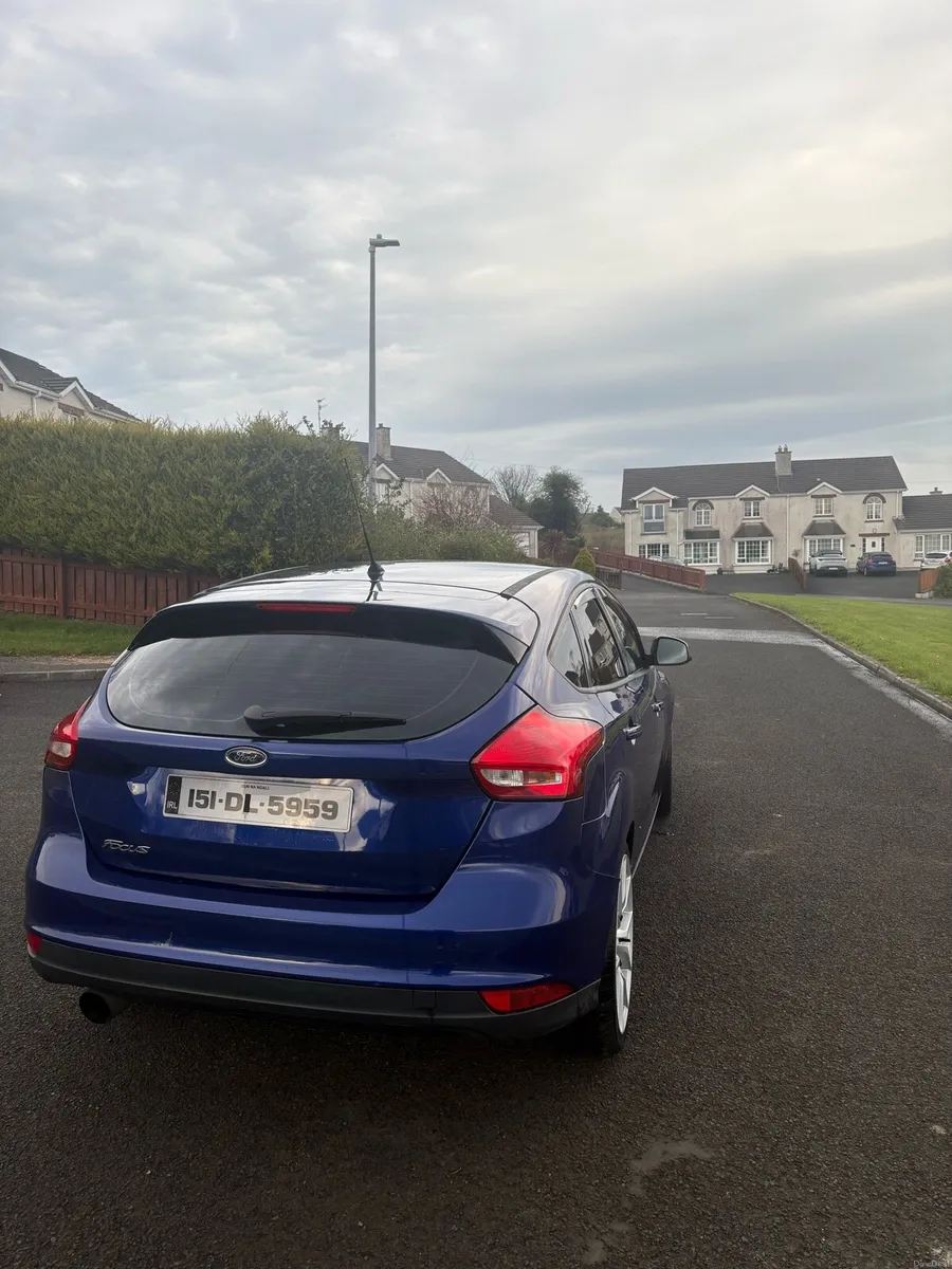 Ford Focus Style 1.5 tdci 120ps - Image 3