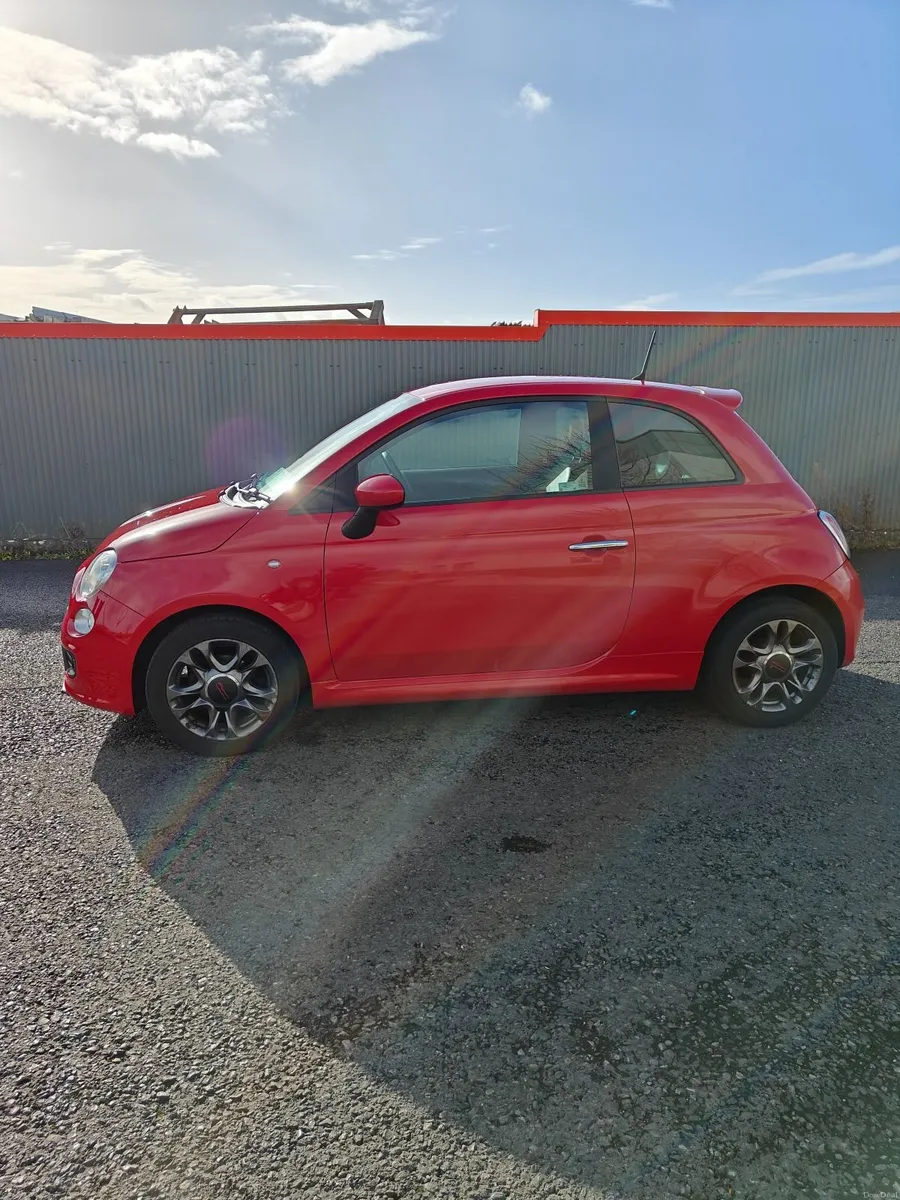 Fiat 500 2015 very clean - Image 1