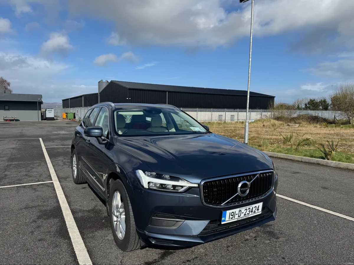 Volvo XC60 D4 AWD - Image 1