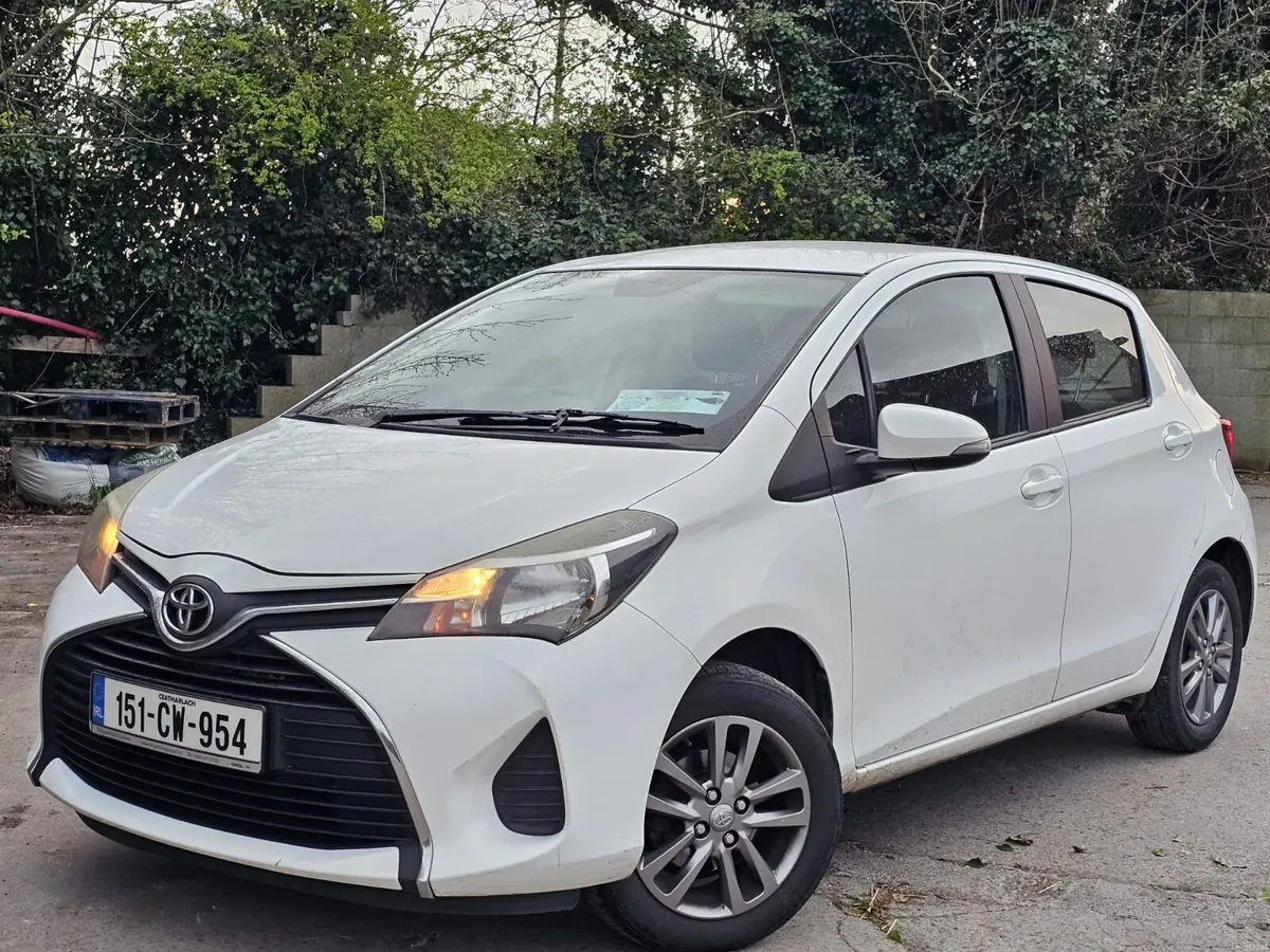 Toyota Yaris 2015 petrol nct&tax €8900 - Image 1