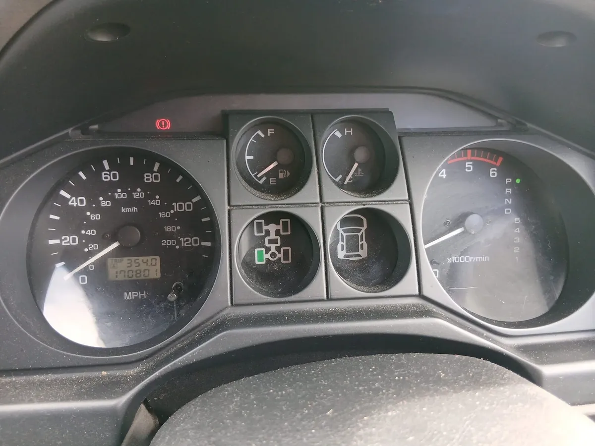 Mitsubishi  shogun - Image 4