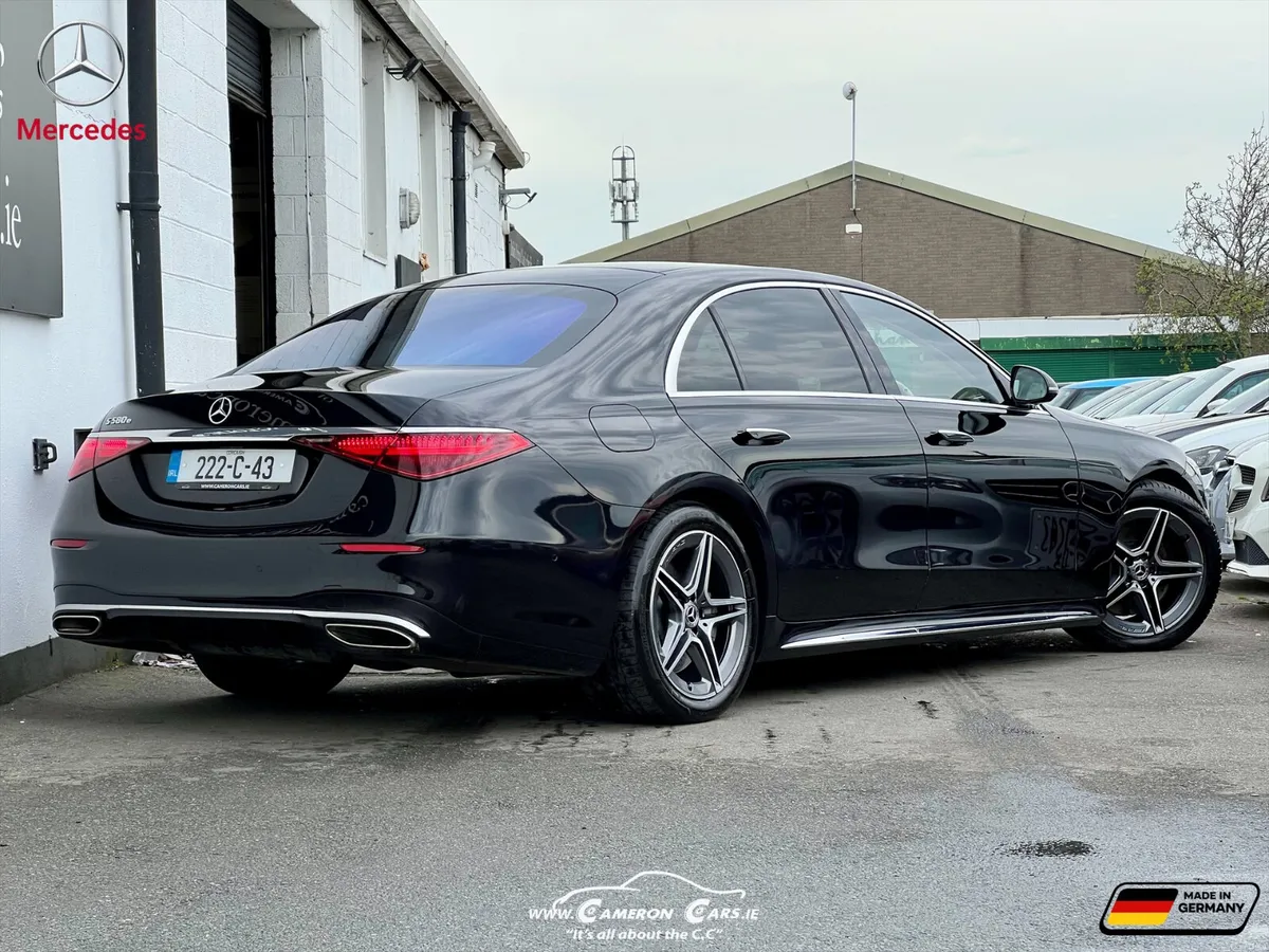 MERCEDES BENZ S580e AMG LINE ARMANI BLACK 510hp - Image 4