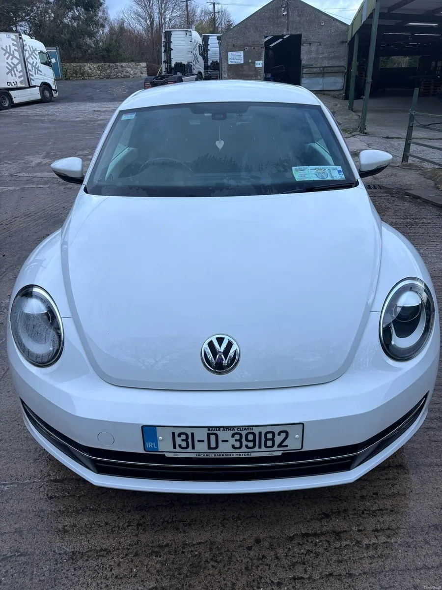 Volkswagen Beetle - Image 1