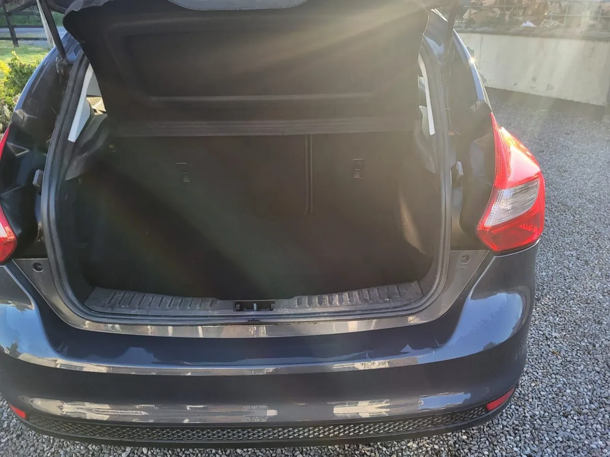 Ford Focus 2014 - Image 4