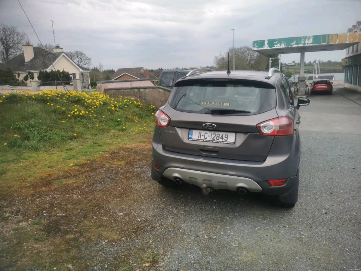 Ford kuga 4x4 new nct low mileage - Image 4