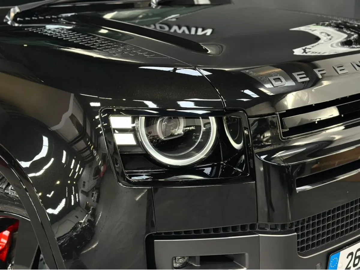 D110 E-HYBRID 6 SEATER - Image 3