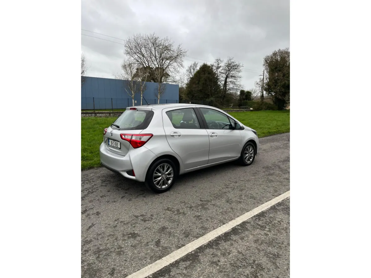 Toyota Yaris 1.0 LUNA 4DR - Image 4