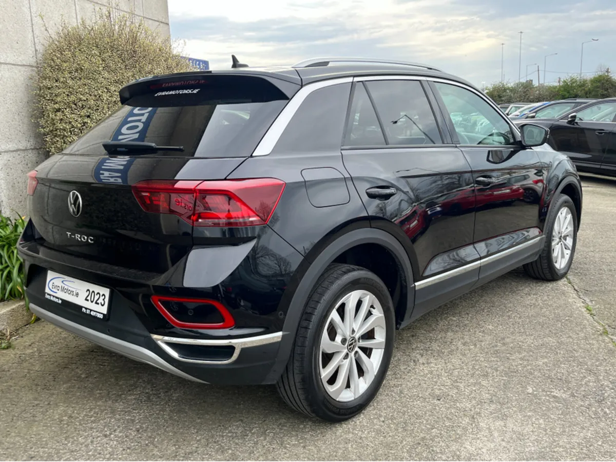 Volkswagen T-Roc STLYE AUTOMATIC 2.0 DIESEL //HALF - Image 4