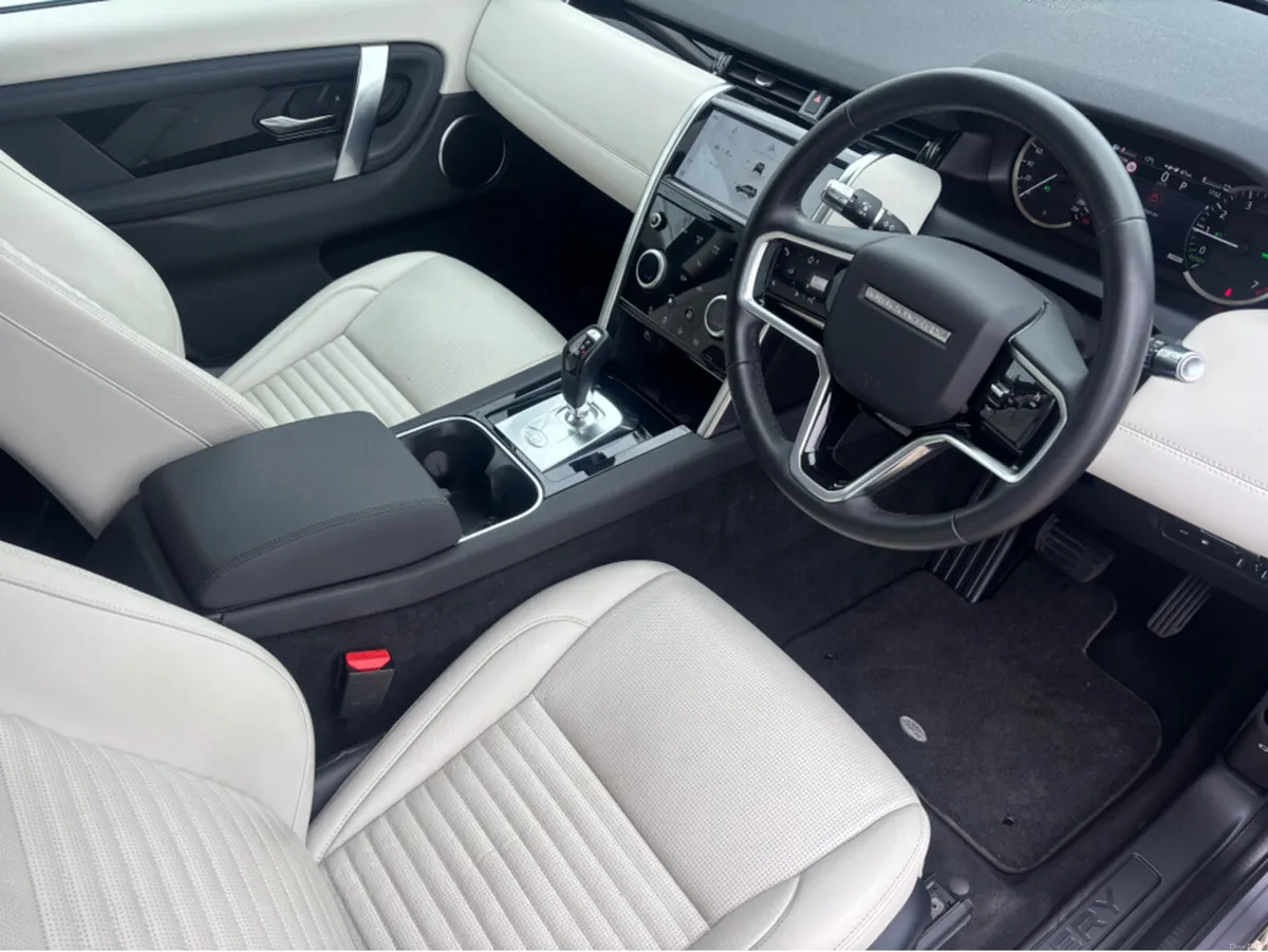 Land Rover Discovery Sport 1.5 PHEV S AUTO - Image 2