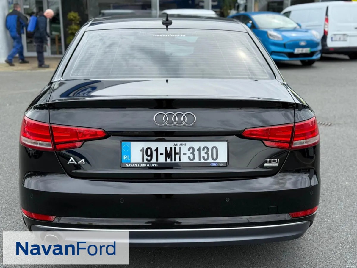 Audi A4 Ultra 2.0 TDI 150Ps **12 Month Warranty** - Image 3