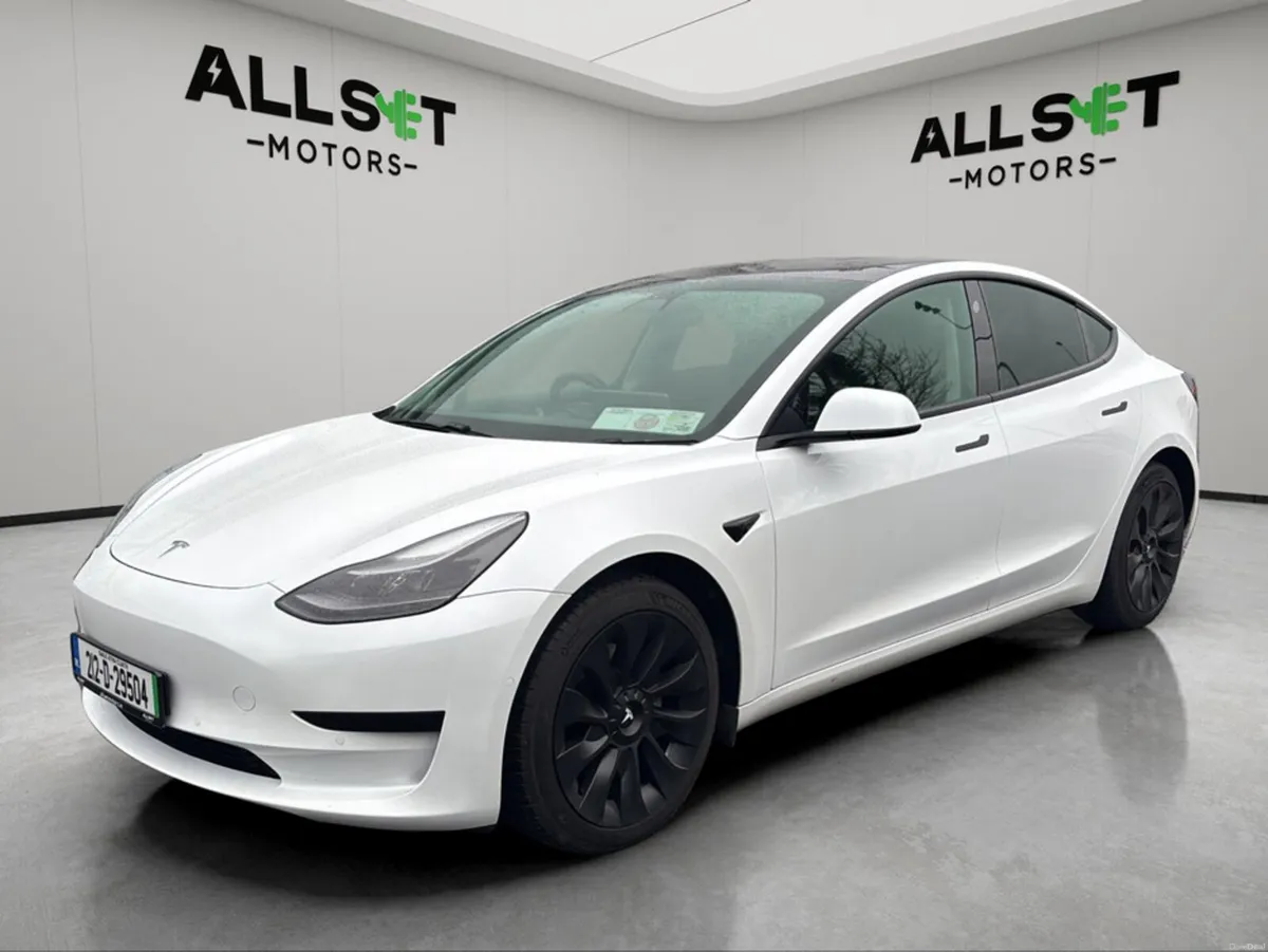 Tesla Model 3 STANDARD PLUS 241BHP 4 - Image 1