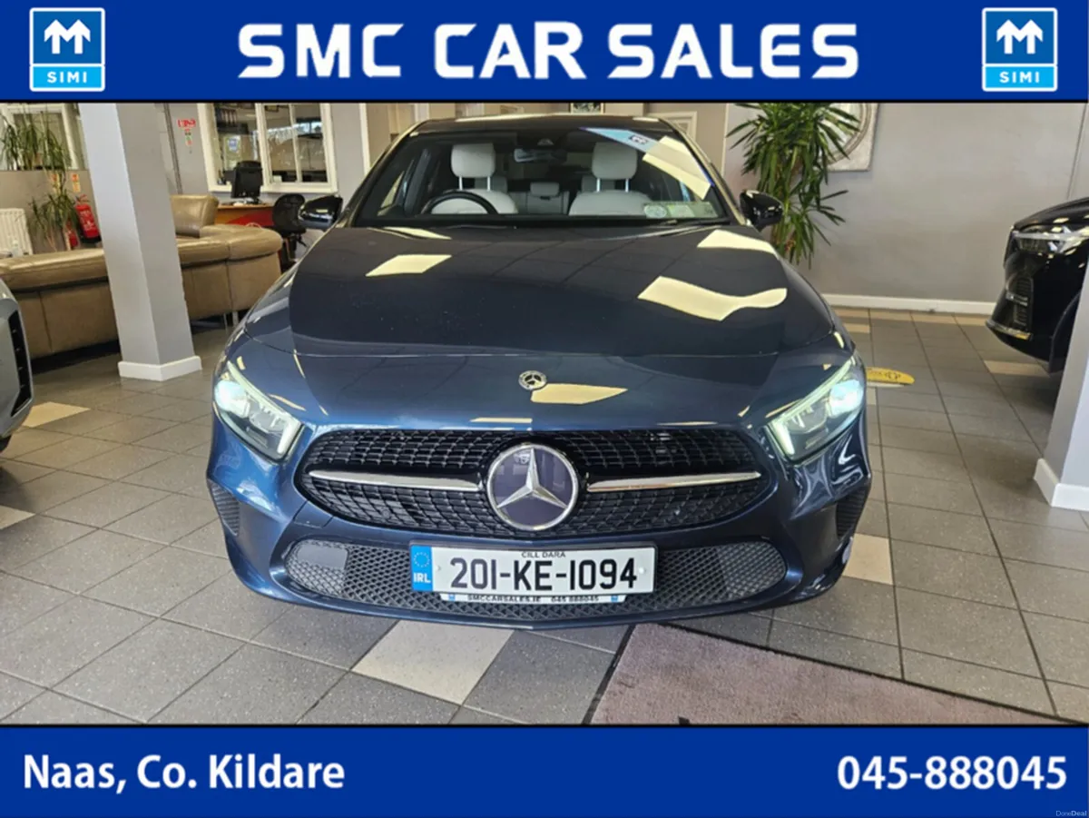 Mercedes-Benz A-Class 160 NIGHT PACK - Image 3