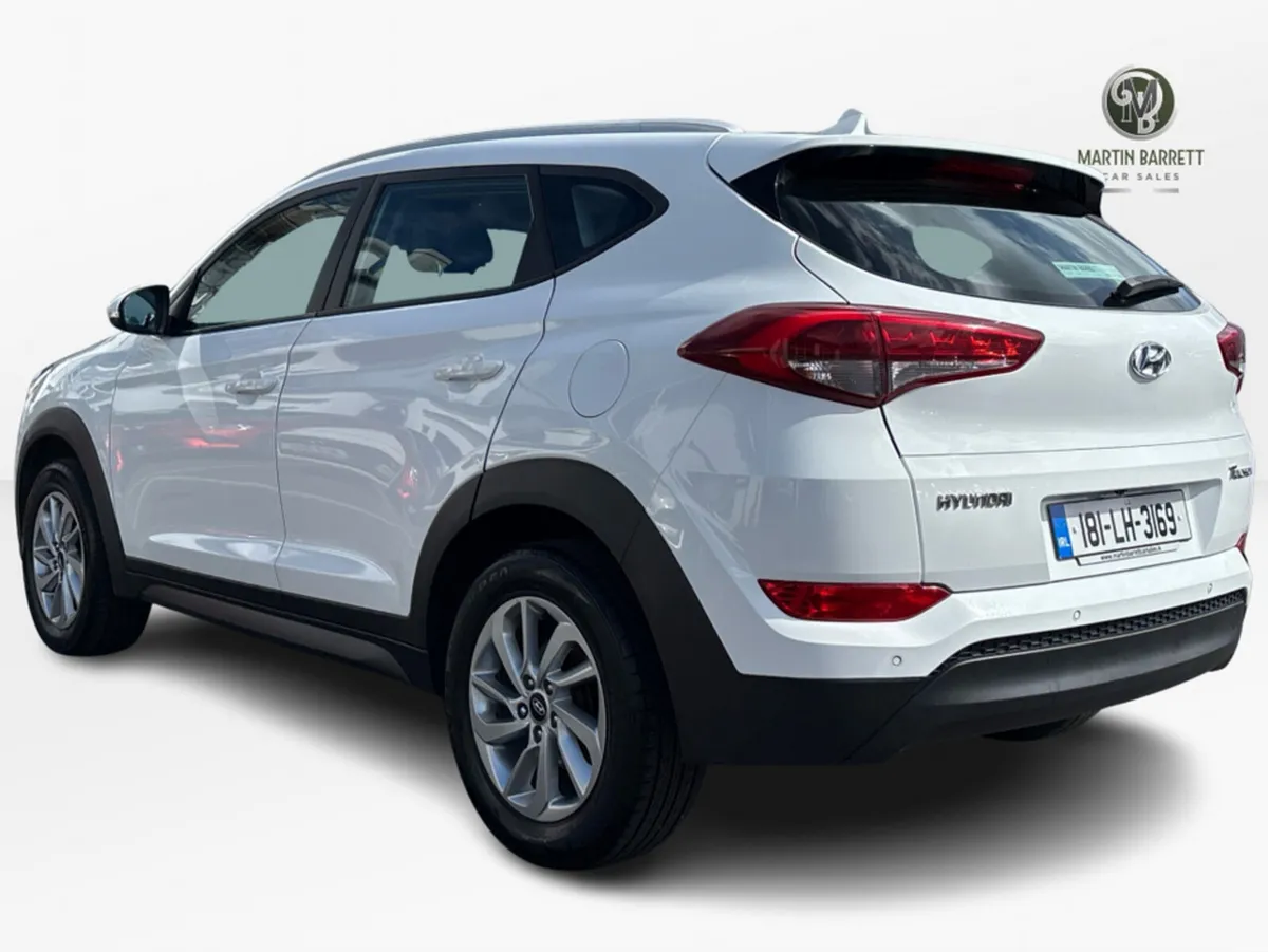 Hyundai Tucson 1.7 SE NAV BLD 116PS 5DR - Image 4