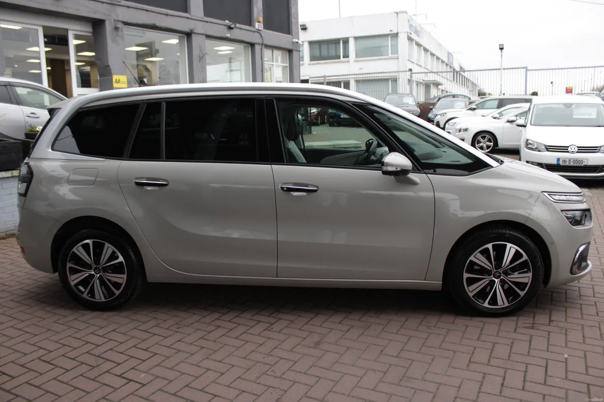 2019 GRAND C4 SPACETOURER 5DR 7 SEATER AUTO - Image 3