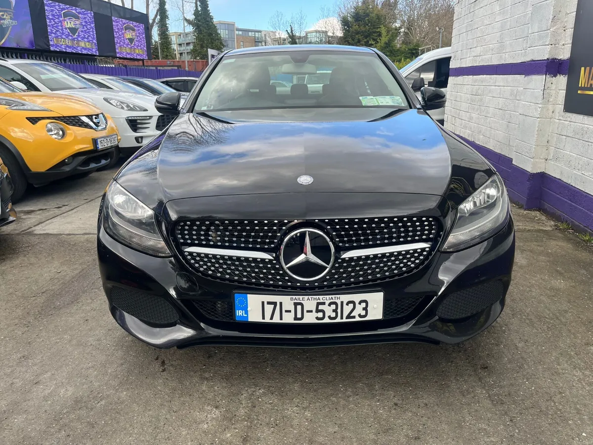 Mercedes-Benz C-Class 2017 - Image 3