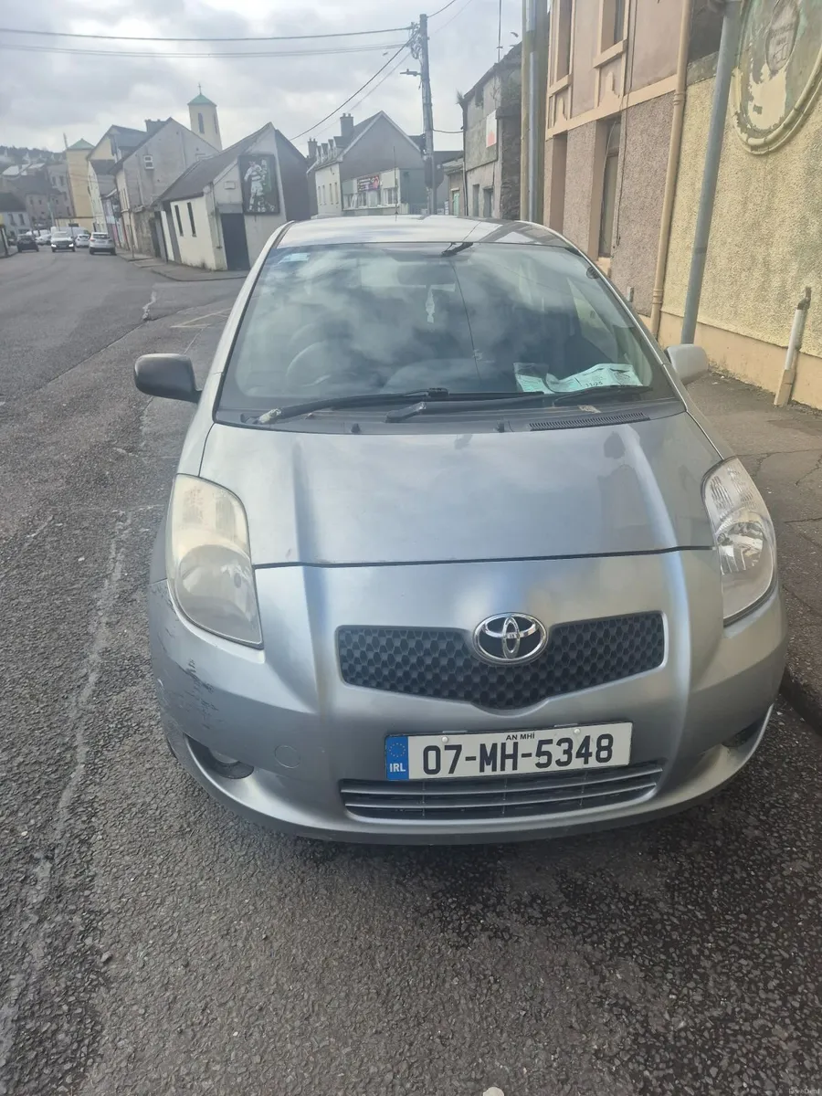 Toyota Yaris 2007 - Image 1