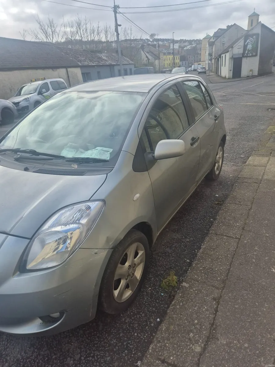 Toyota Yaris 2007 - Image 3