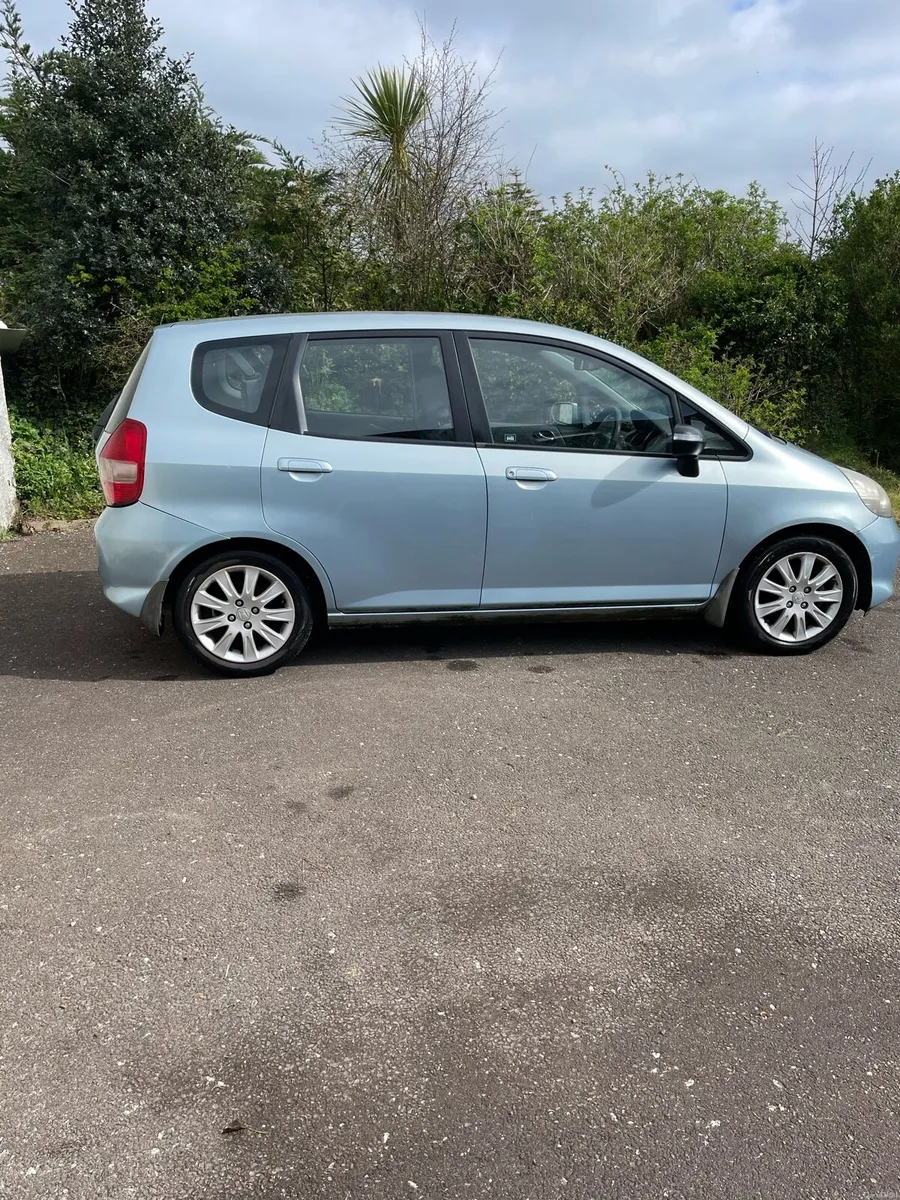 2007 1.4 SE 5 Honda Jazz 5 Door Hatchback - Image 1