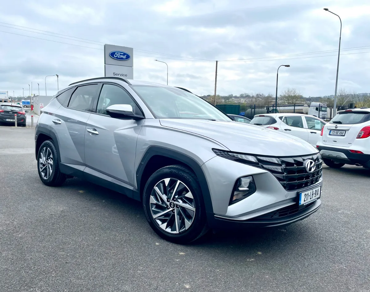 Hyundai Tucson Executive 1.6 Diesel - Image 1