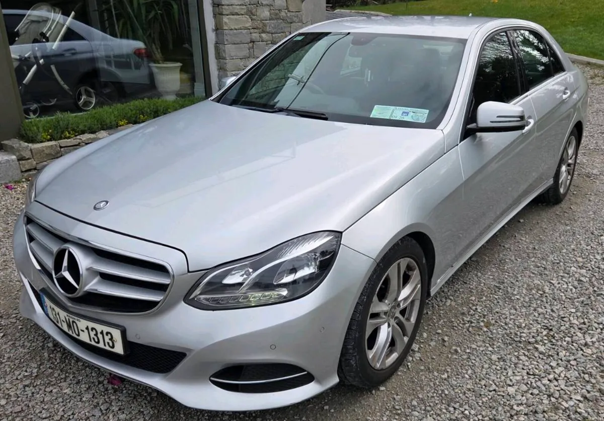 2013 Mercedes-Benz E-Class E220 - Image 2