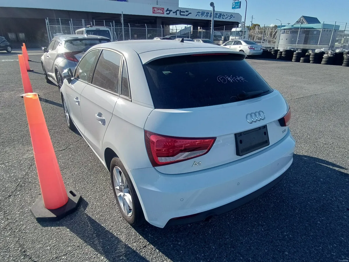 2017 Audi A1 Automatic - Image 4