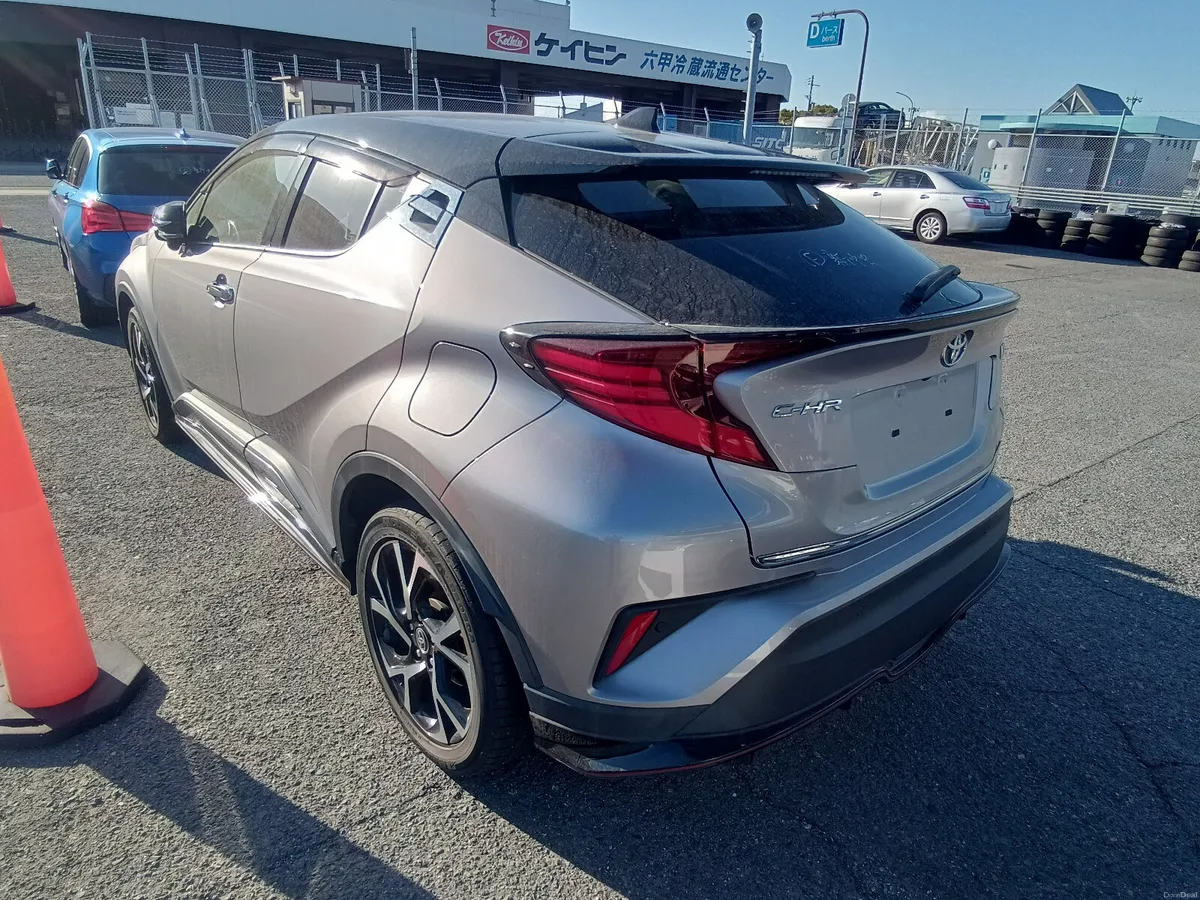 2021 Toyota CHR Hybrid Automatic - Image 4