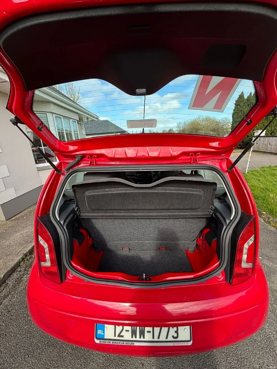 Volkswagen up! 2012 - Image 4
