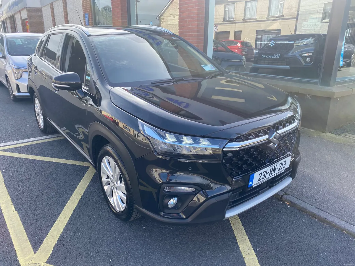 Suzuki S-Cross 1.4 B/JET Motion 2023 - Image 1